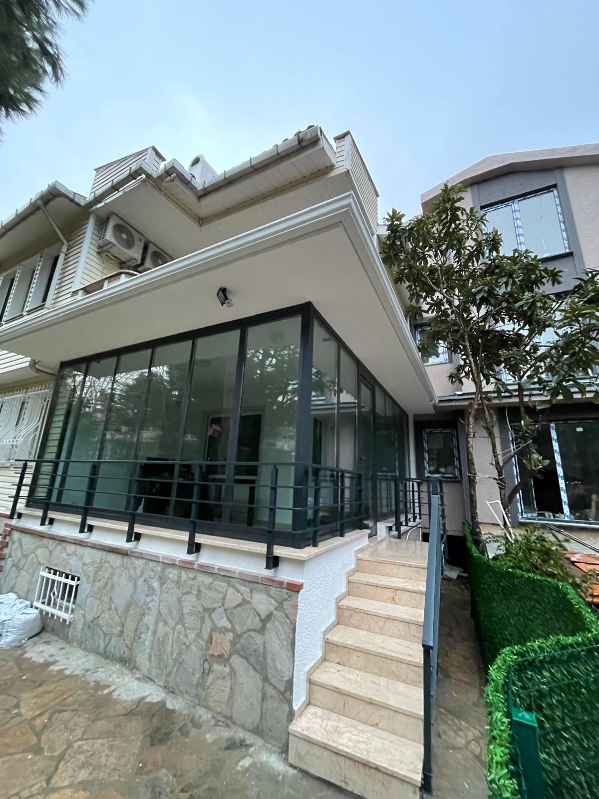 Katlanır Cam Balkon 21